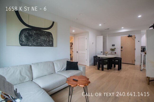 Building Photo - 1658 K St NE