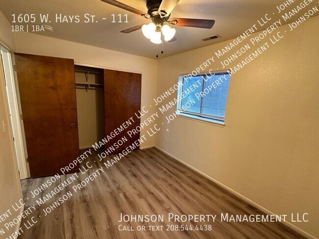 Building Photo - 1605 W Hays St