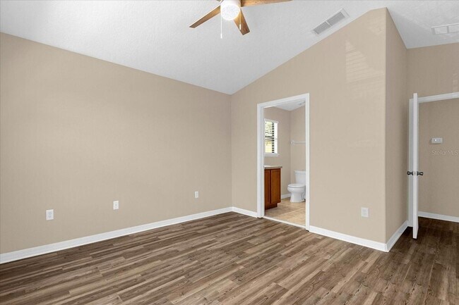 Building Photo - 3360 Windleshore Way