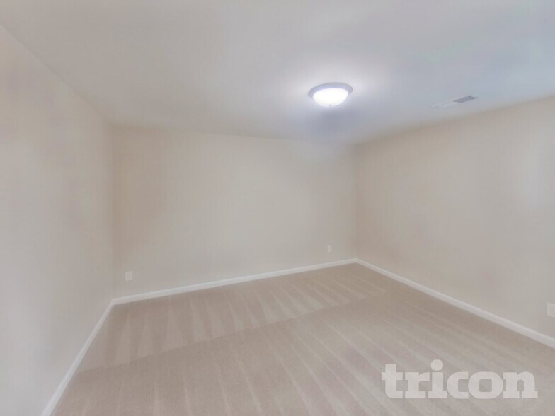 Building Photo - 4028 Effie Seward Dr