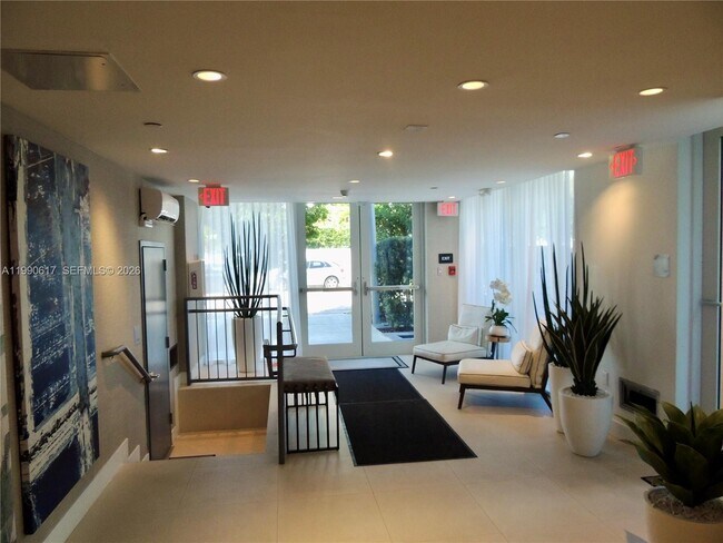 Building Photo - 1170 101st St