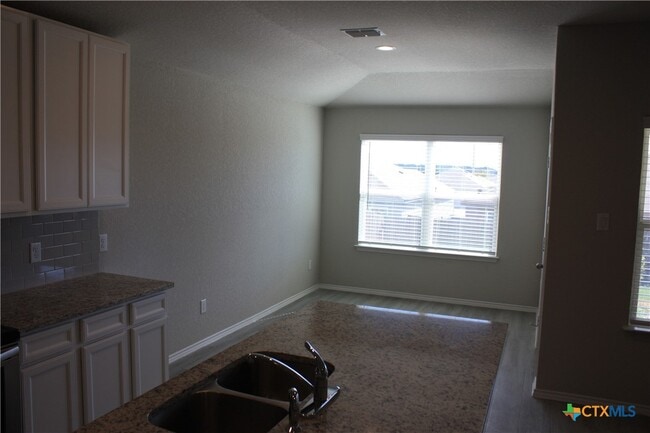 Building Photo - 233 Mossberg Wy