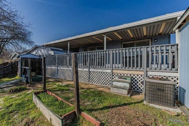 Building Photo - 5604 Heritage Dr
