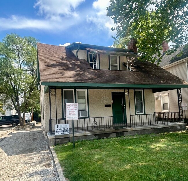 front of house - 208 N Normal St