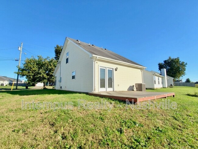 Building Photo - 1241 Matterhorn Run