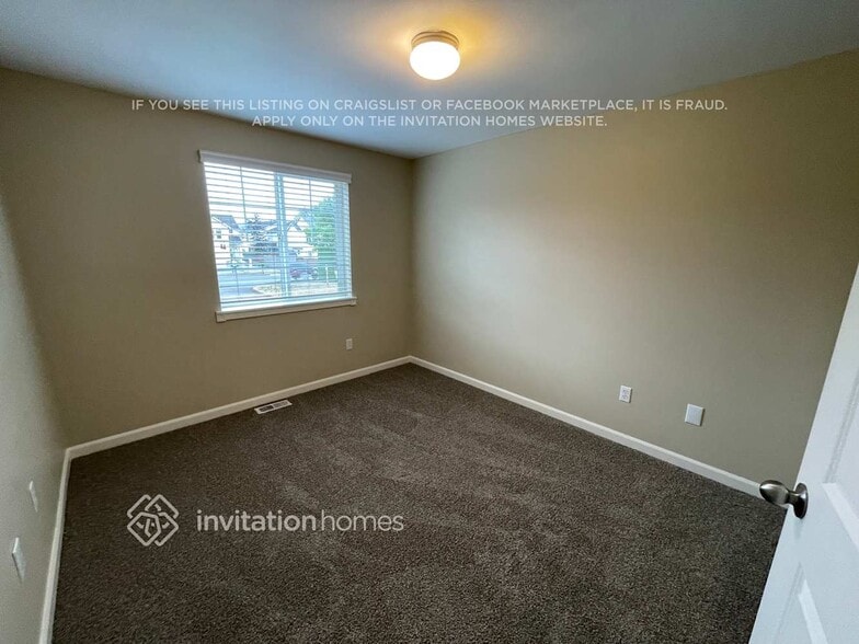 Building Photo - 14624 80th Ave E