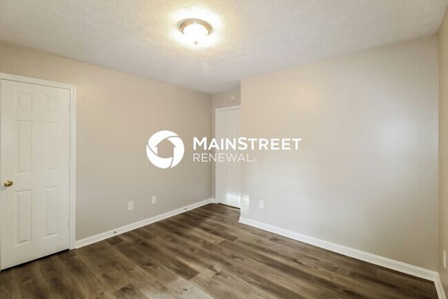 Building Photo - 3 Bedroom Pet-Friendly Home in MONROE, GA with Main Street Renewal