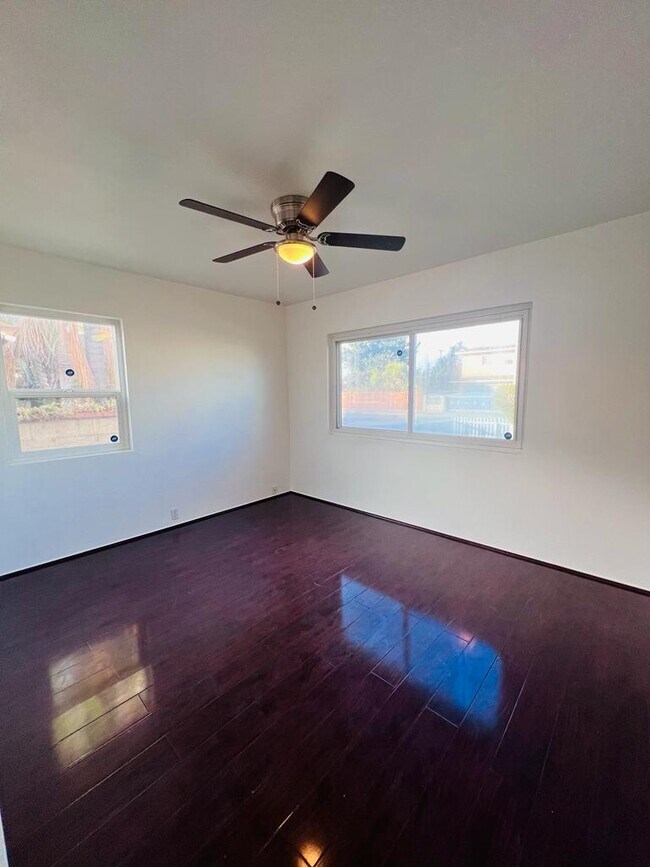 Other Bedroom - 11732 Mapledale St