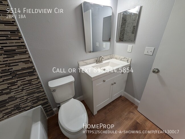 Building Photo - 9514 Fieldview Cir