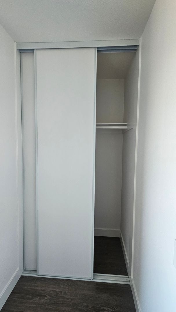 Building Photo - Beautiful 2BD 1.5BA Recently Remodeled Condo in Forest Park Plaza