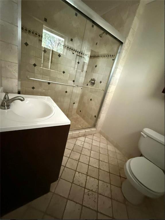 Building Photo - 410 Montevallo Dr NE