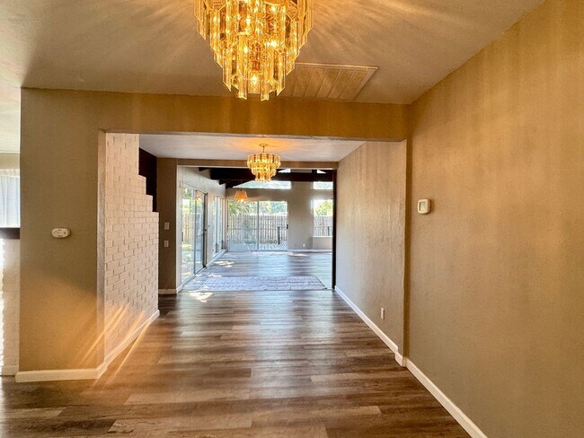 Building Photo - Beautiful Home Available in Rancho Cordova!