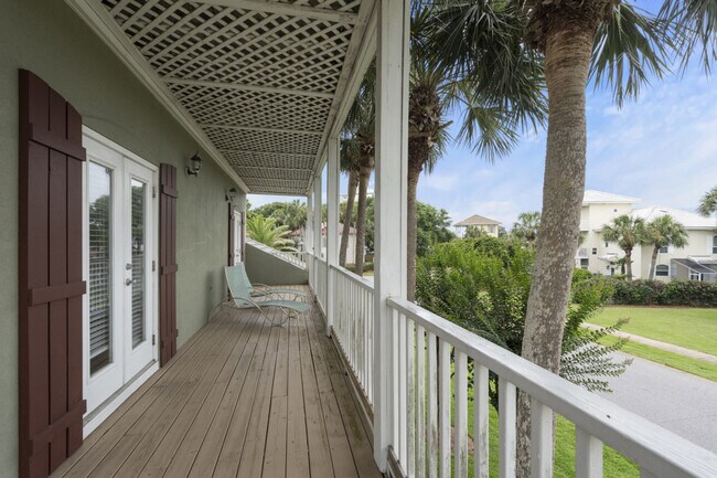 Building Photo - 9 Amber Cove