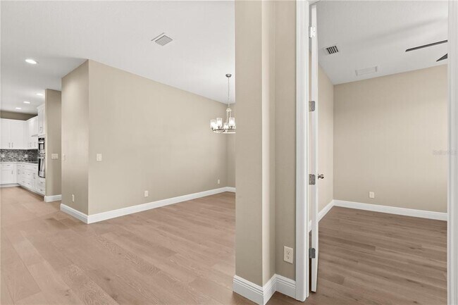 Building Photo - 7833 Trapani Lp