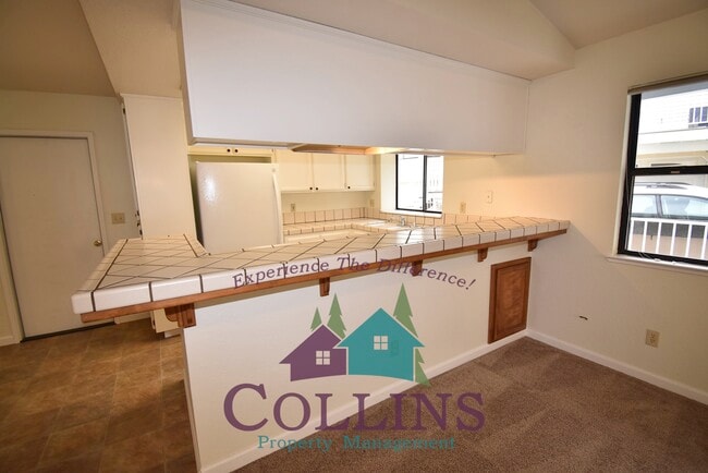 Building Photo - 116 Stanford Ct