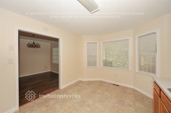 Building Photo - 686 Holland Rd