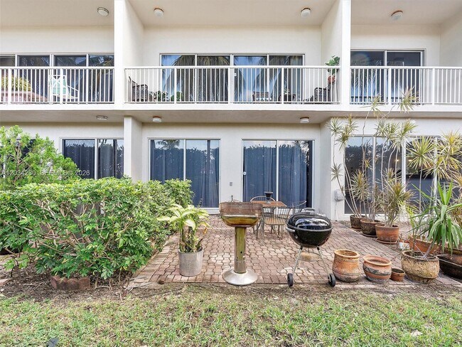 Building Photo - 21399 Marina Cove Cir