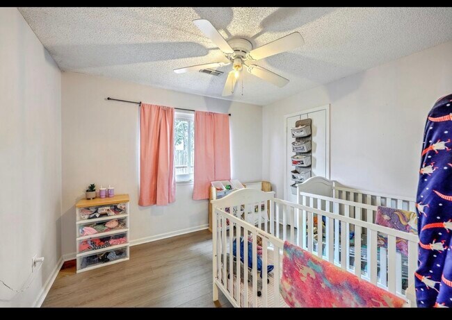 Building Photo - 1841 Sundancer Ln