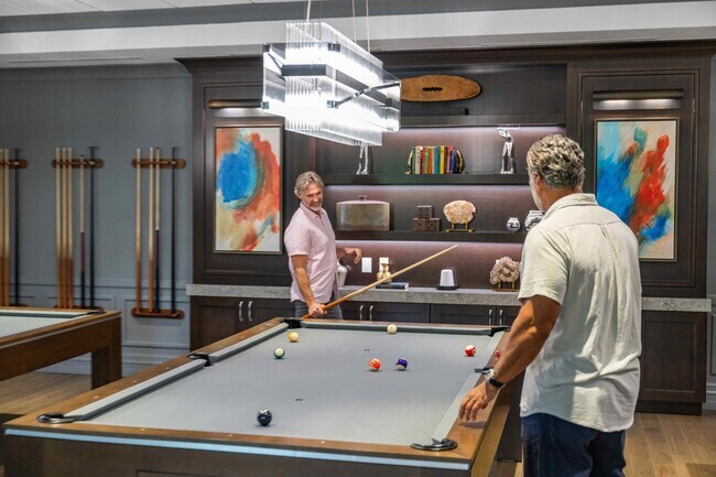 Building Photo - 7835 Lakeside Blvd