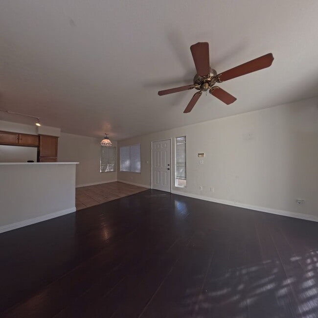 Building Photo - 3125 Casey Dr