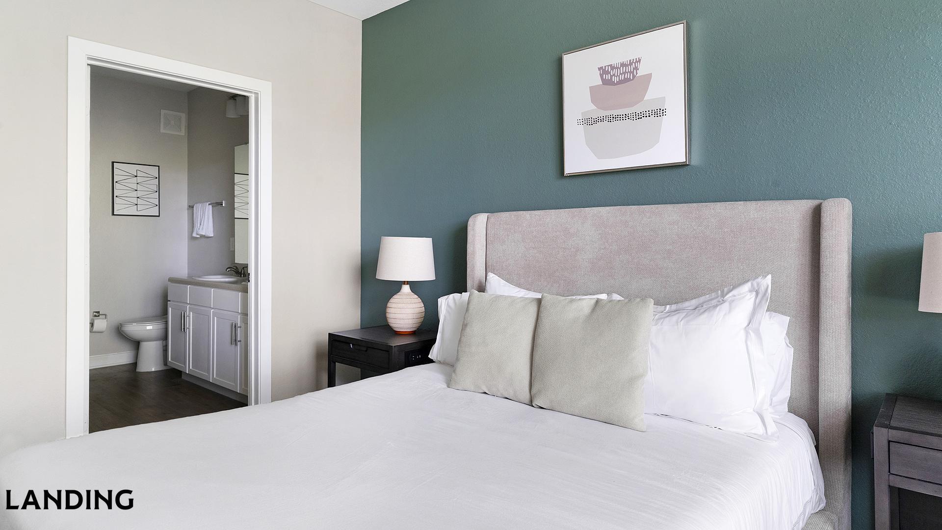 Building Photo - 215 Hunters Lk Wy