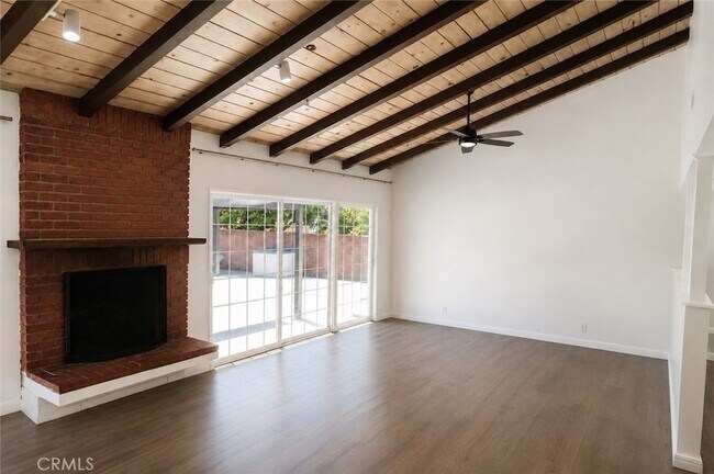 Building Photo - 10120 Dempsey Ave