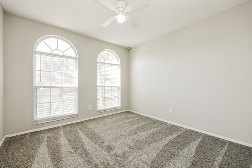 Building Photo - 11804 Dunster Ln