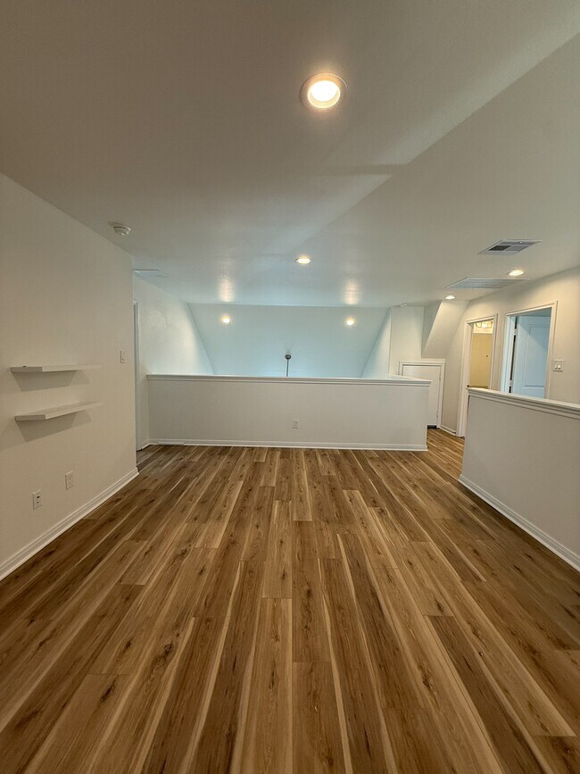 Building Photo - 11707 Eclipse Dr