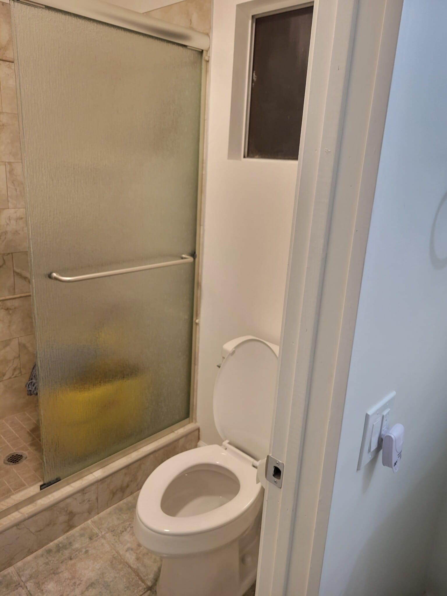 bathroom - 17446 Ludlow St