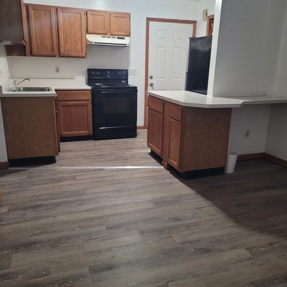 Building Photo - 201 Stafford Rd