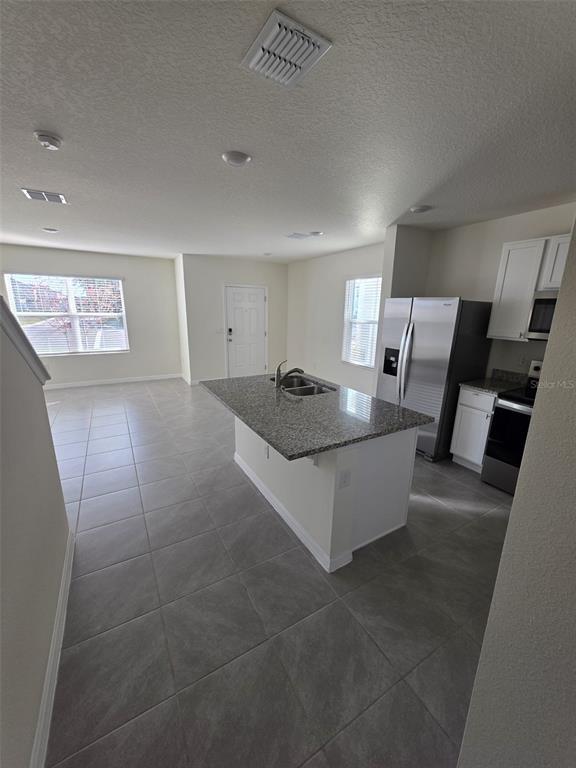 Building Photo - 384 Preston Cv Dr