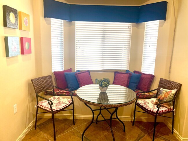 Breakfast nook - 4369 S Aspen Glow Dr