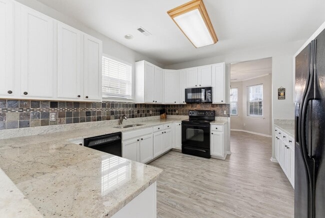 Building Photo - 3688 Cainhoy Ln