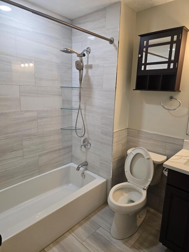 Building Photo - 9308 Gordon Ct