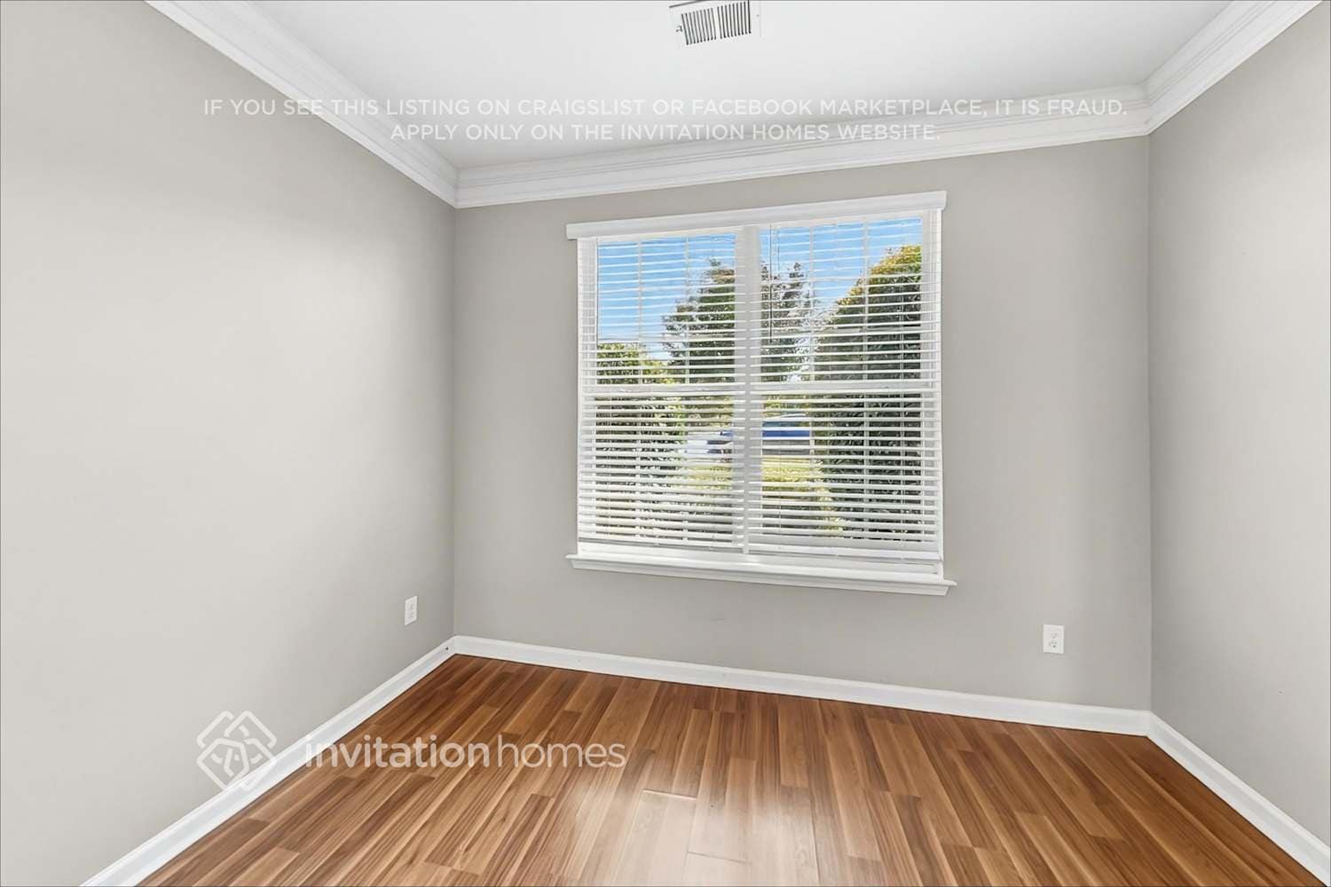 Building Photo - 100 Hamilton Pointe Dr