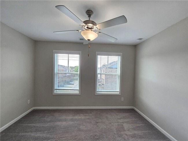 Building Photo - 871 Sunset Park Dr
