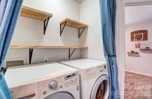 Building Photo - 2514 Caprock Ct