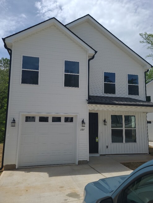 Building Photo - 111 Solis Ct