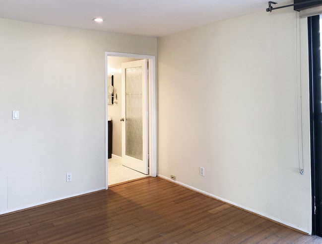 Building Photo - 1 Buccaneer St