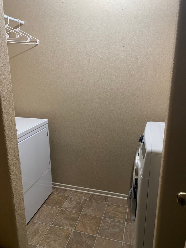 Building Photo - Charming Townhome in the Heart of Rancho S...