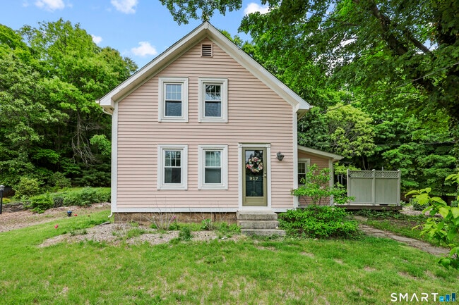 Building Photo - 917 Hopewell Rd