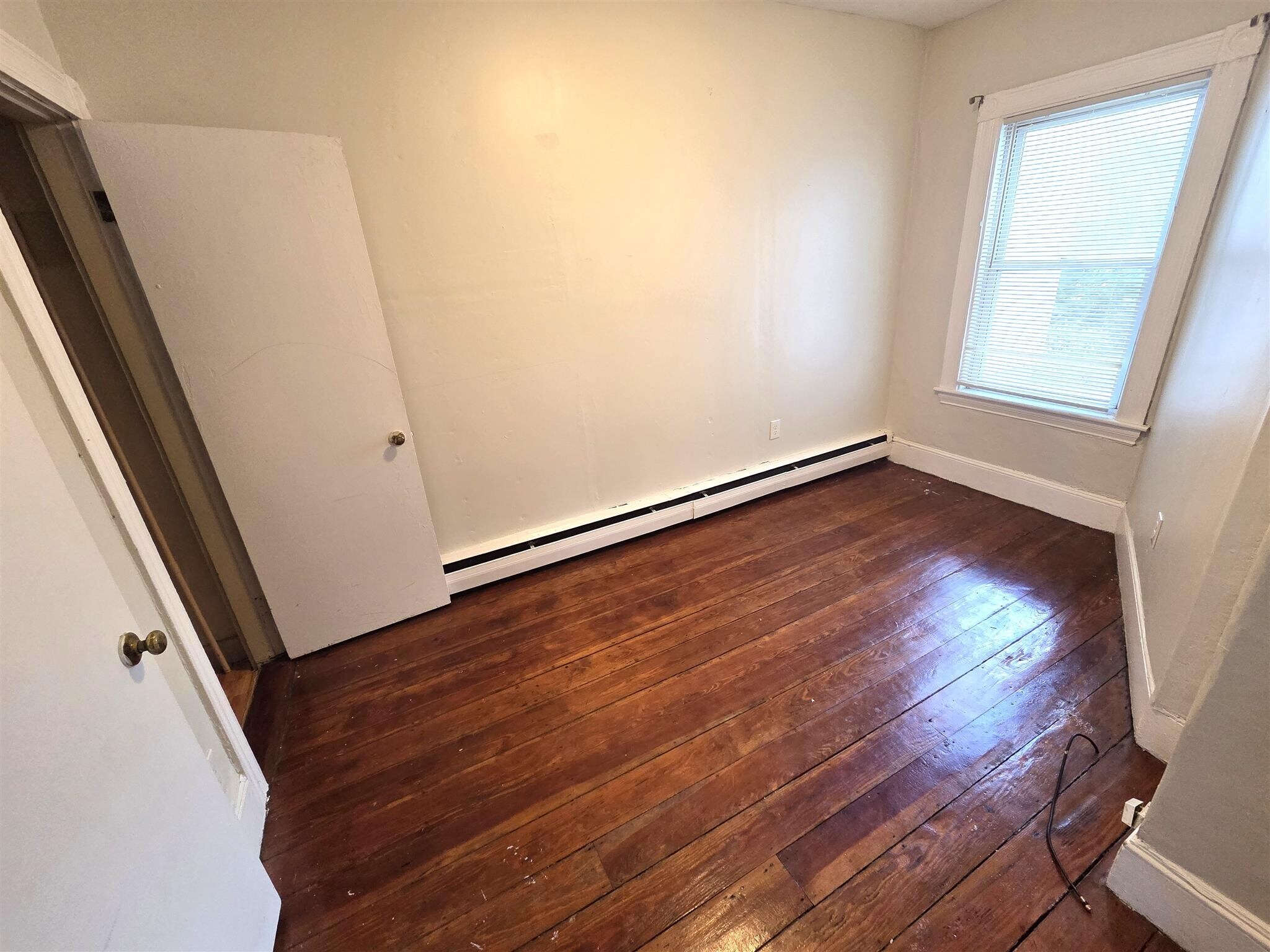 Building Photo - 18 White Street Pl
