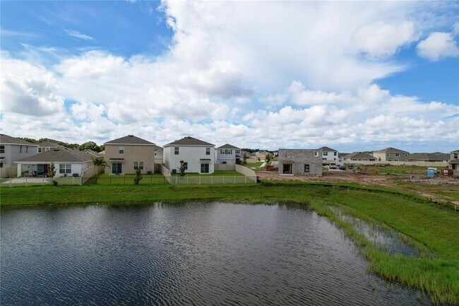 Building Photo - 16506 Mosaic Oar Dr