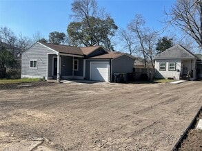 Building Photo - 2508 S Texas Ave