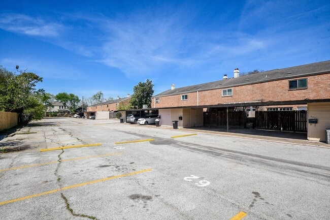 Building Photo - 4258 Belle Park Dr