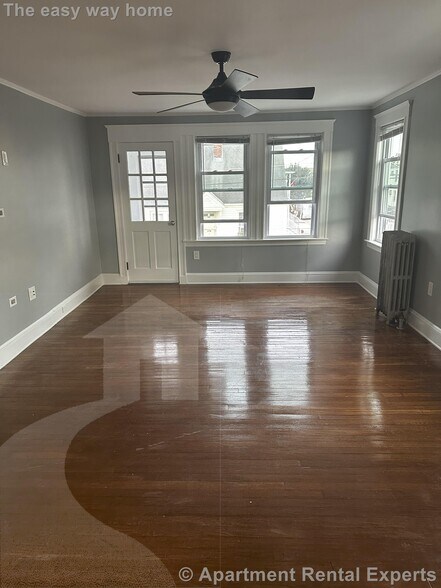 Building Photo - 62-64 Billings Ave Unit #2