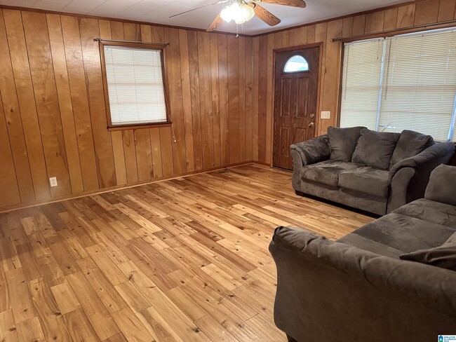 Building Photo - 173 Co Rd 1154