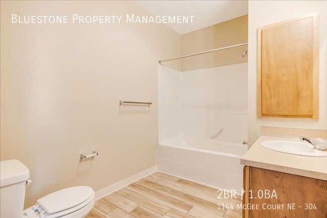 Building Photo - 1144 Mcgee Ct NE