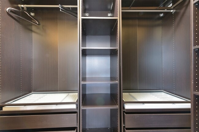 Building Photo - 24714 Scarlatti Cantata Dr