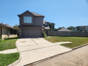 Building Photo - 7631 Goudin Dr